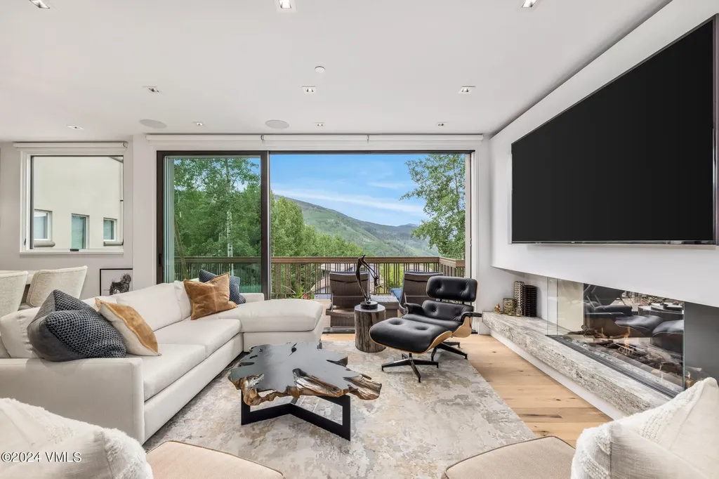 784 Potato Patch Drive W Vail CO 81657