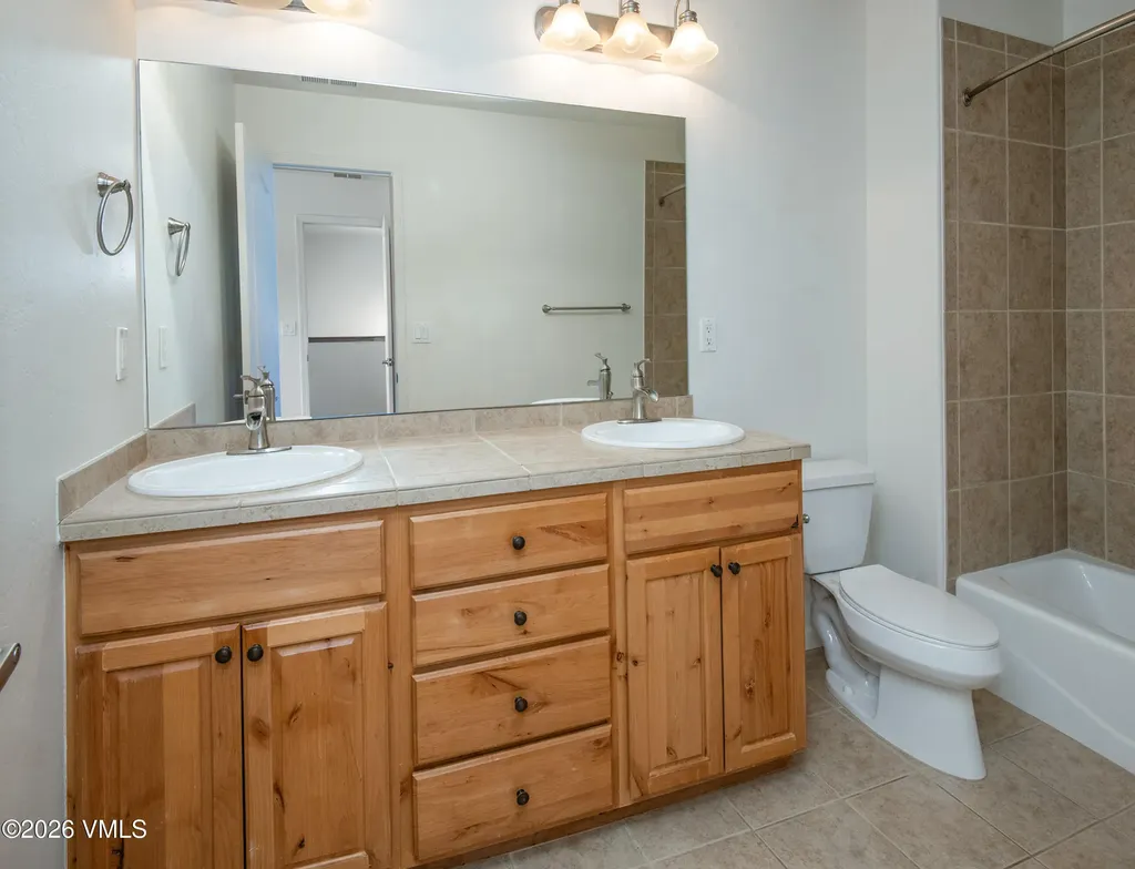 11 Bartholomew Court Gypsum CO 81637