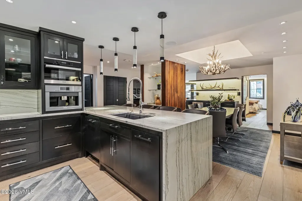 728 W Lionshead Circle Vail CO 81657