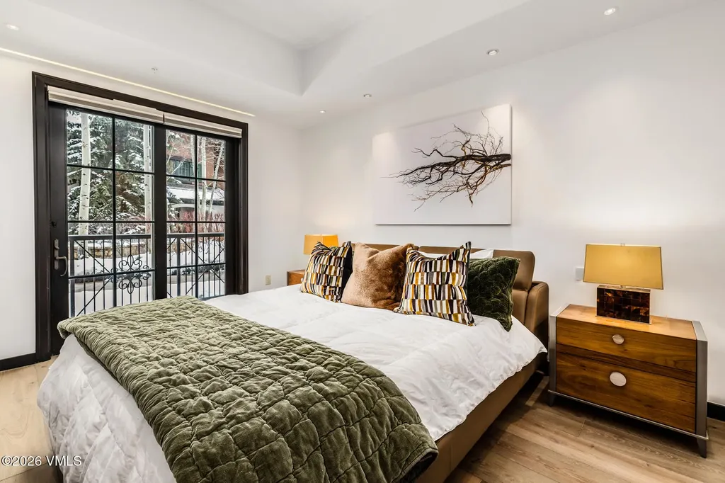 728 W Lionshead Circle Vail CO 81657