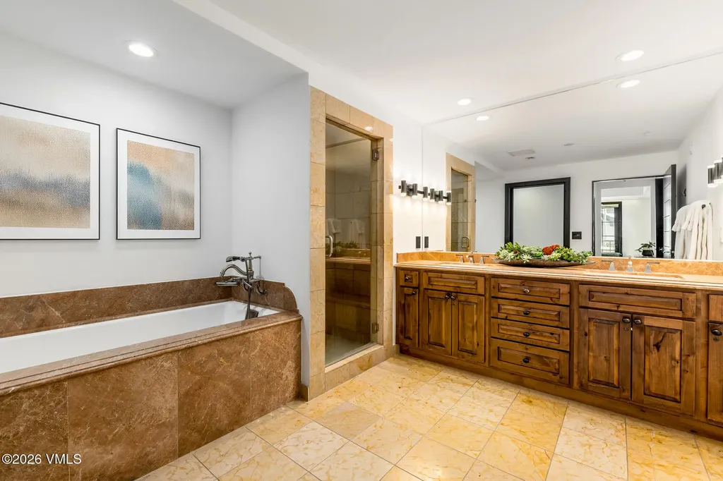 728 W Lionshead Circle Vail CO 81657