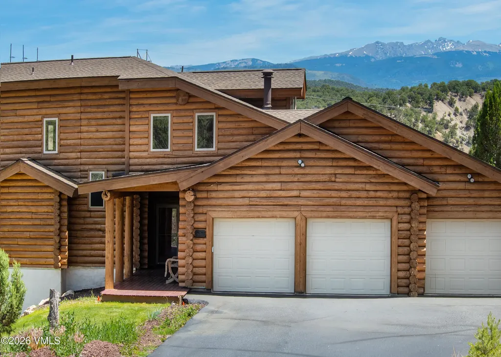 38 Deer Trail Court Eagle CO 81631