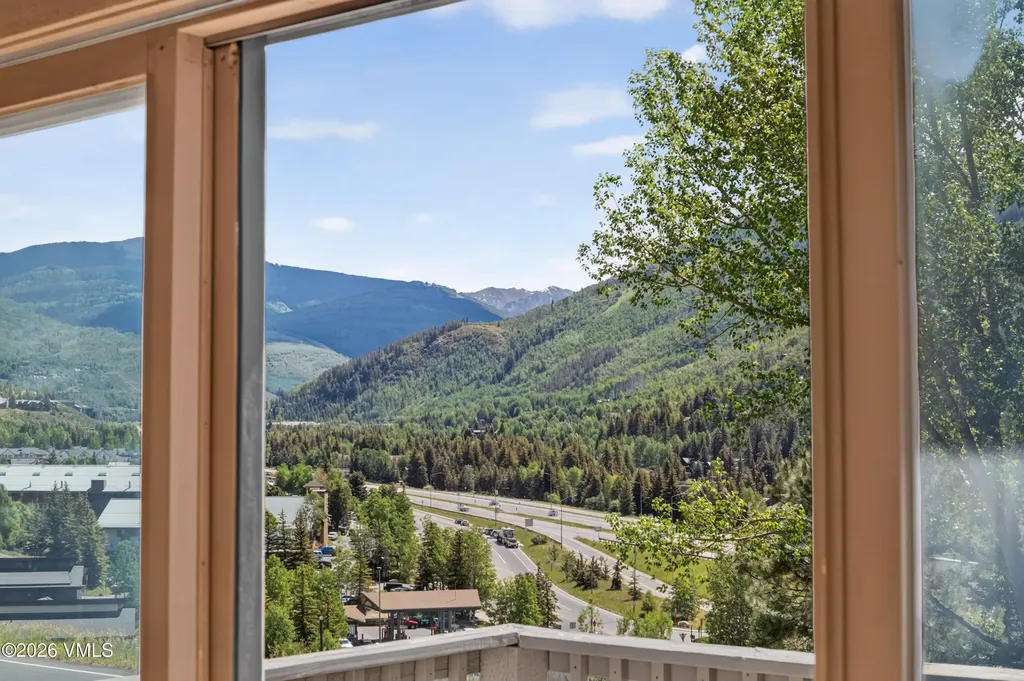 2437 Chamonix Lane Vail CO 81657