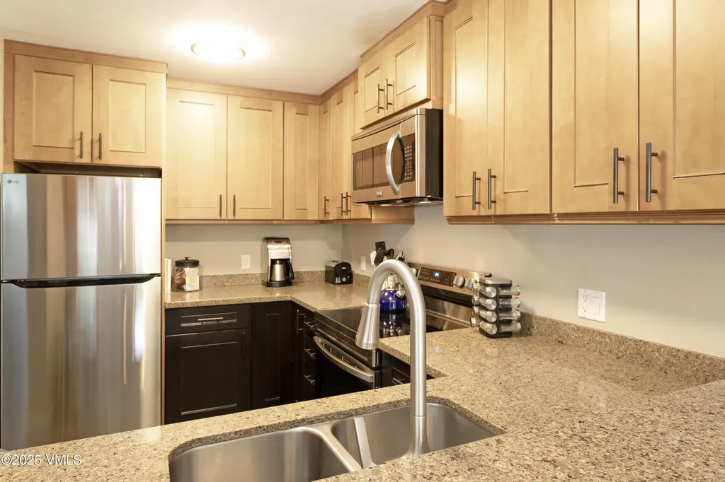 3941 Bighorn Road Vail CO 81657