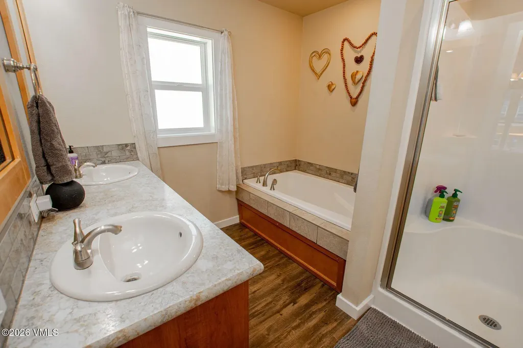 57 Wolf Creek Drive Gypsum CO 81637