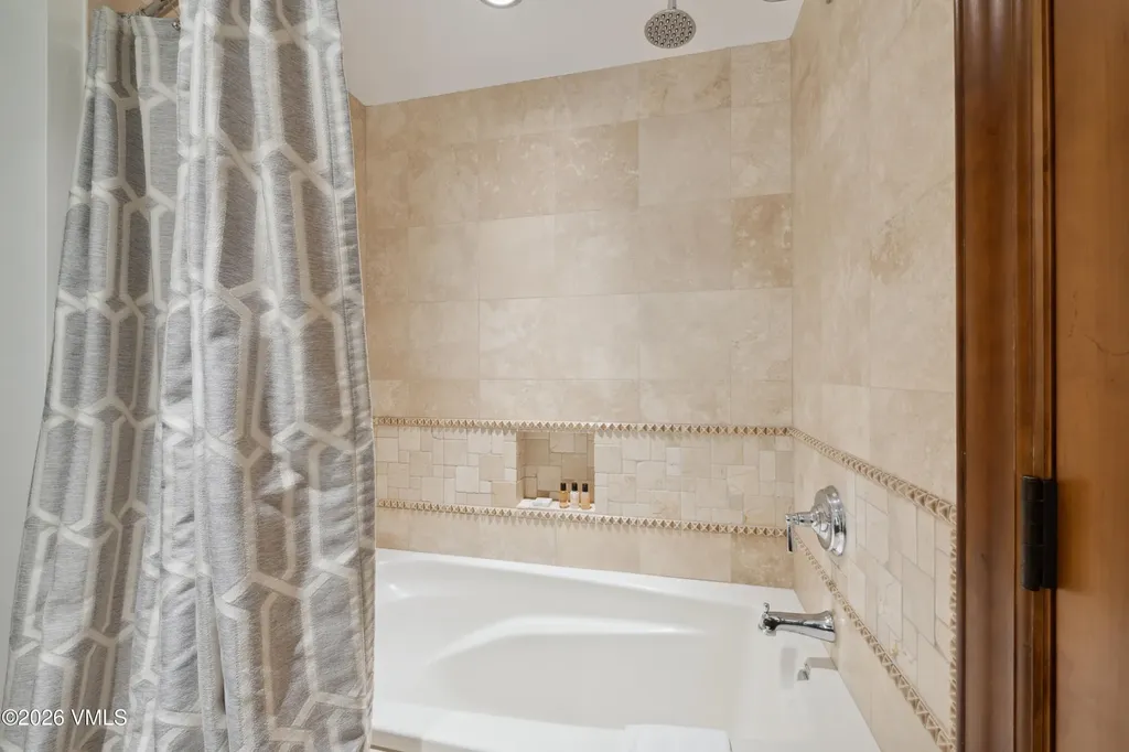 100 E Thomas Place Beaver Creek CO 81620