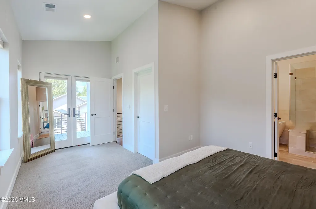 6 Black Bear Drive Gypsum CO 81637