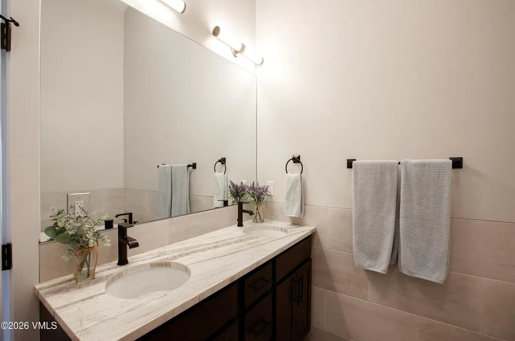 6 Black Bear Drive Gypsum CO 81637