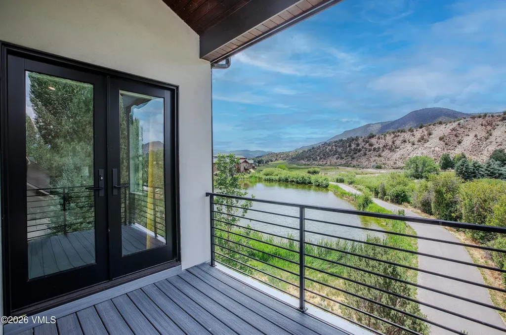 6 Black Bear Drive Gypsum CO 81637