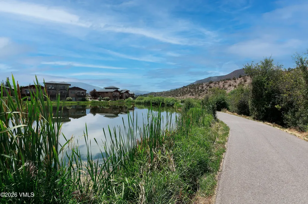 6 Black Bear Drive Gypsum CO 81637