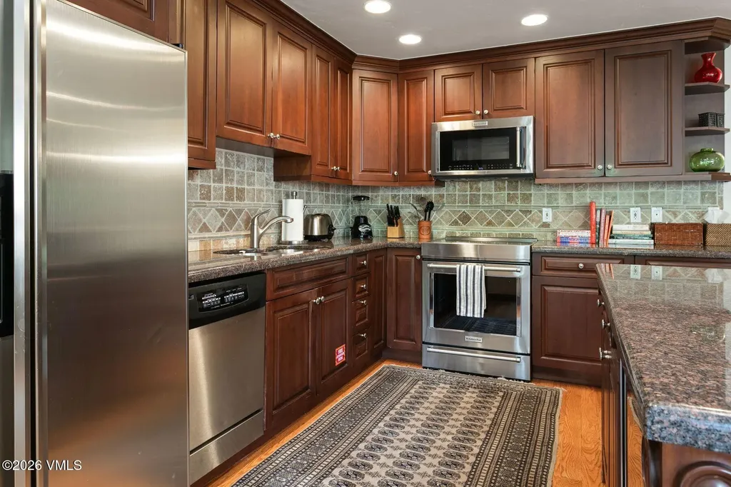 131 W Meadow Drive Vail CO 81657