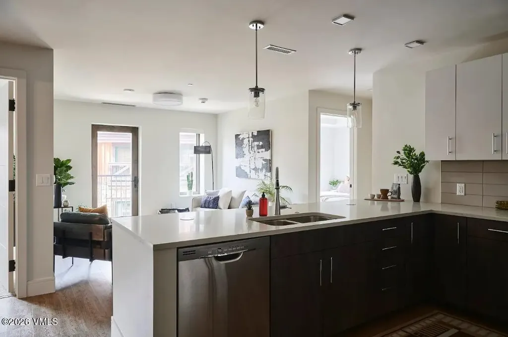 430 S Frontage Road E Vail CO 81657
