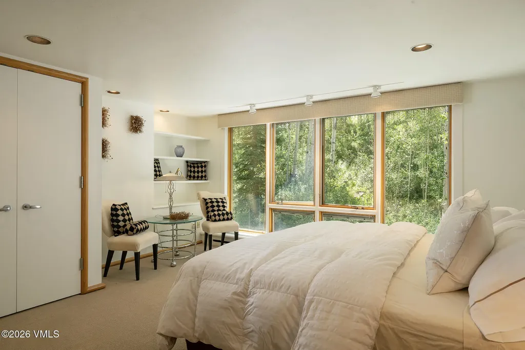 2038 Sunburst Drive Vail CO 81657