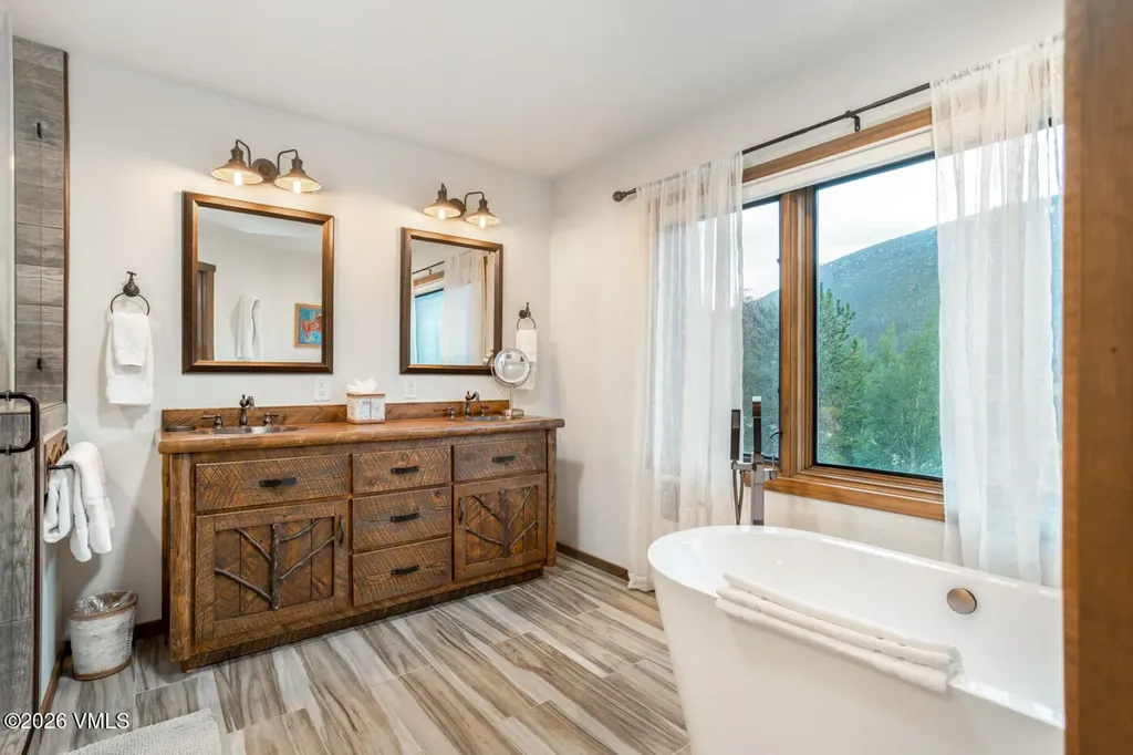 1817 Meadow Ridge Road Vail CO 81657