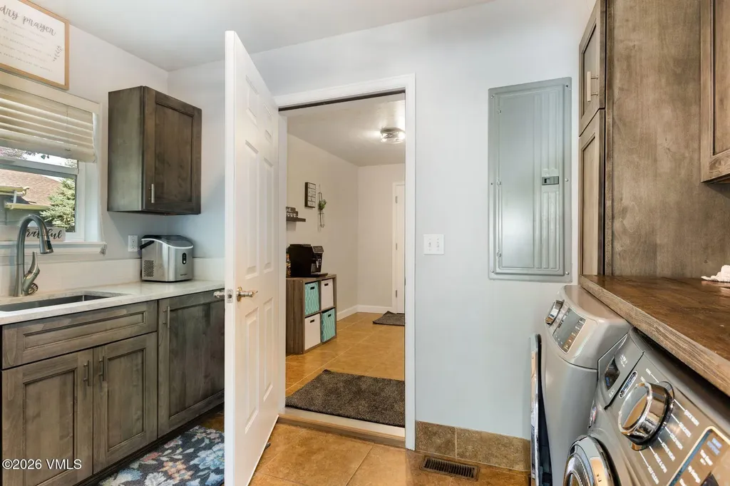 55 Ewing Street Eagle CO 81631