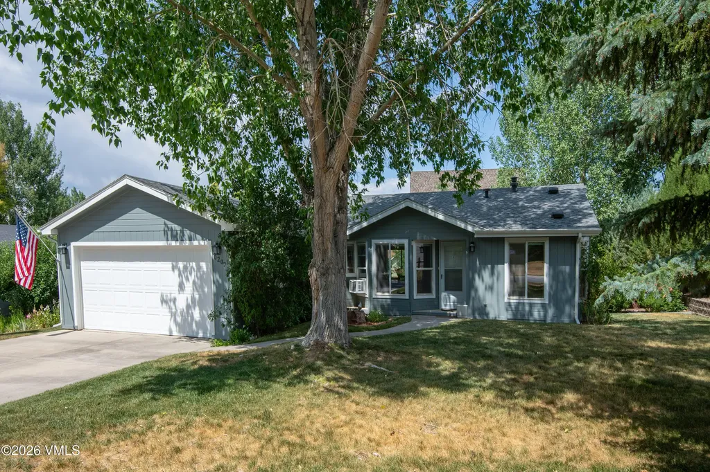 207 Navajo Road Gypsum CO 81637