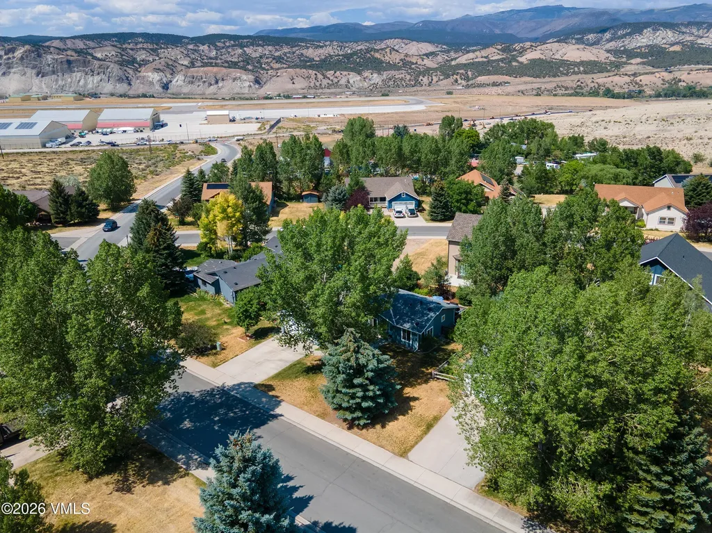 207 Navajo Road Gypsum CO 81637