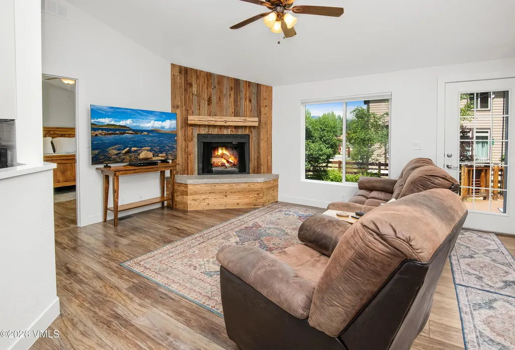 207 Navajo Road Gypsum CO 81637