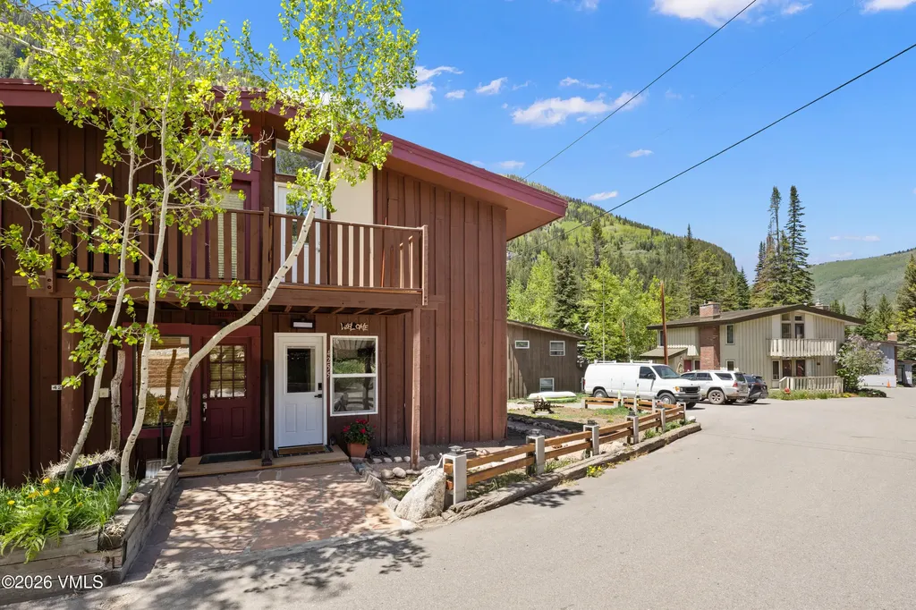 4255 Columbine Way Vail CO 81657