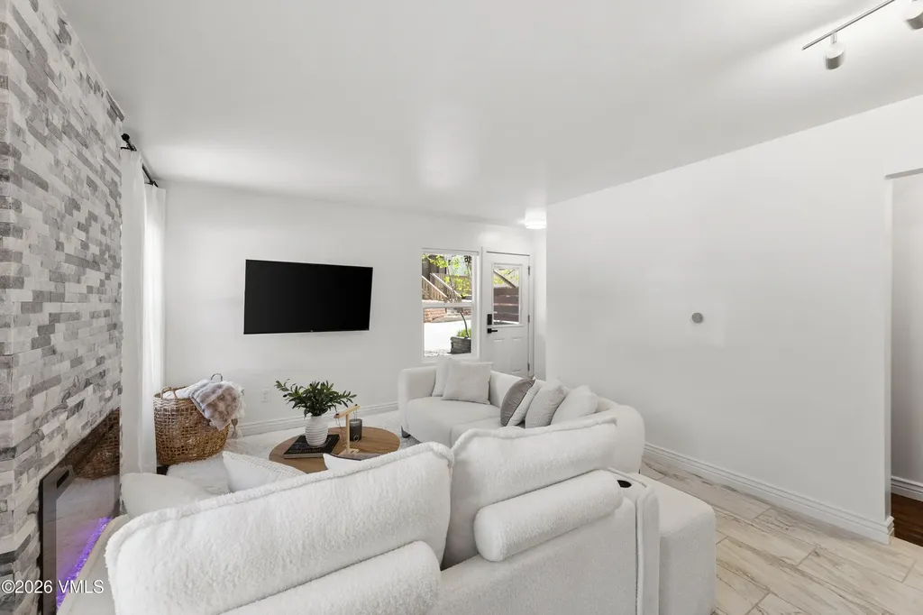4255 Columbine Way Vail CO 81657