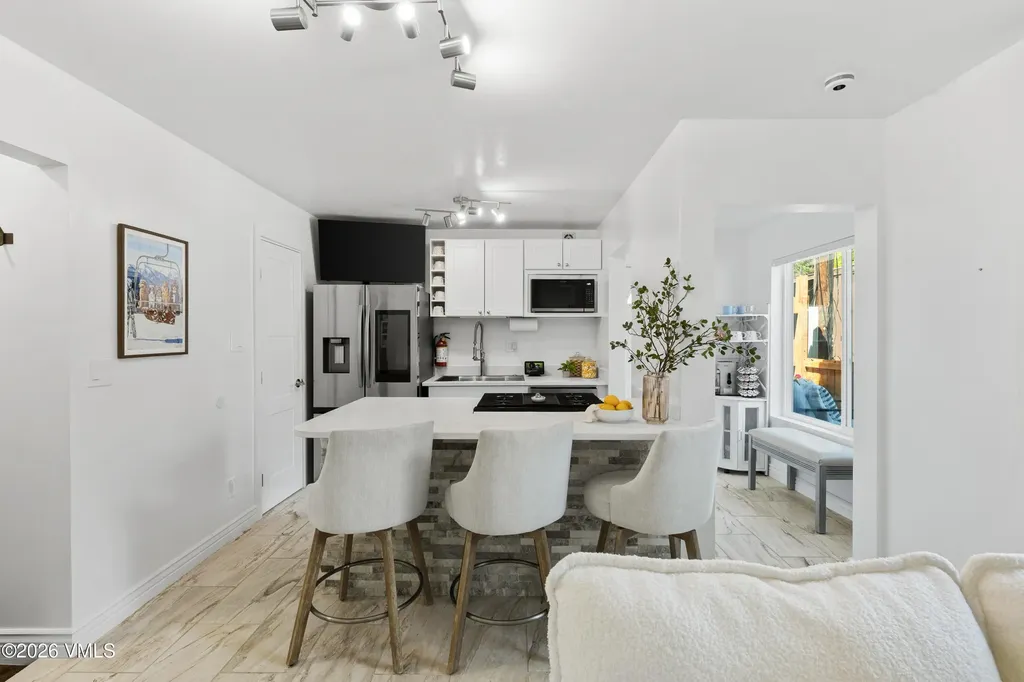 4255 Columbine Way Vail CO 81657