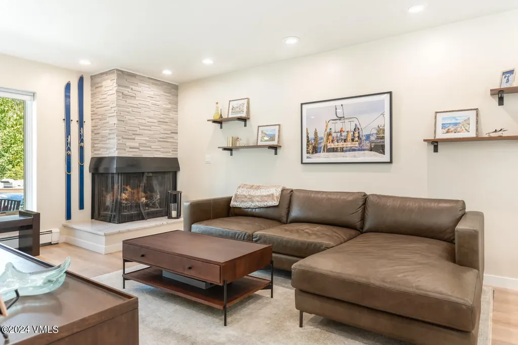 Vail CO, 2199 Chamonix Lane, Unit 9
