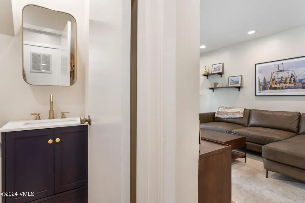 2199 Chamonix Lane Vail CO 81657