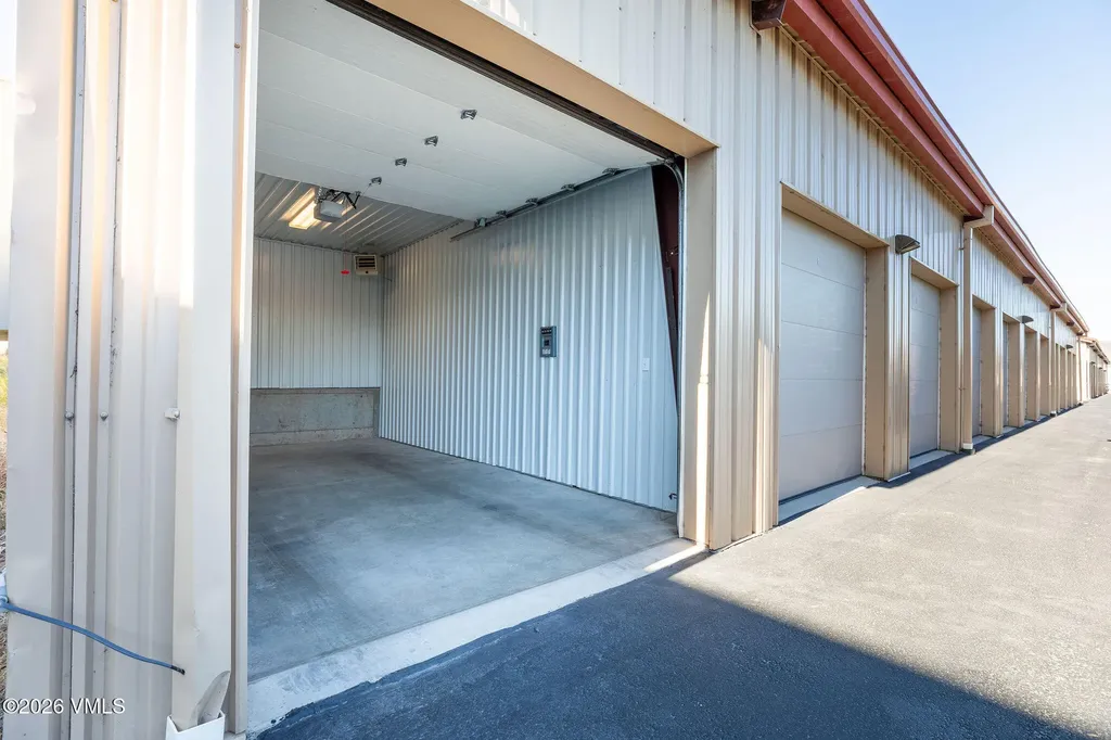 55 Spring Creek Gypsum CO 81637