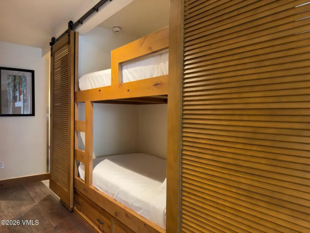 610 W Lionshead Circle Vail CO 81657