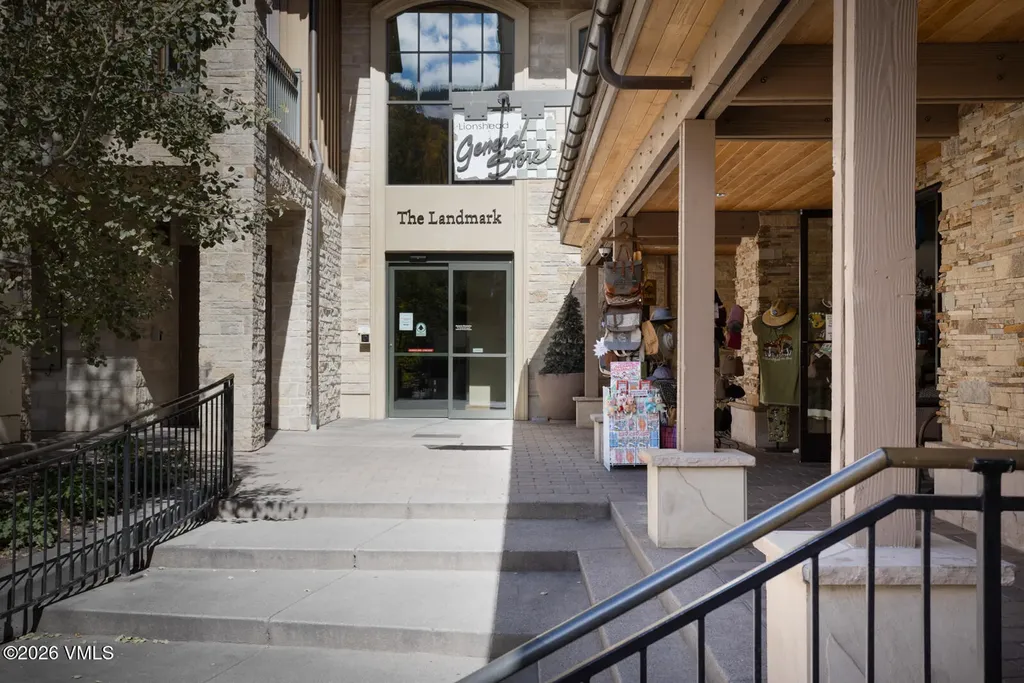 610 W Lionshead Circle Vail CO 81657