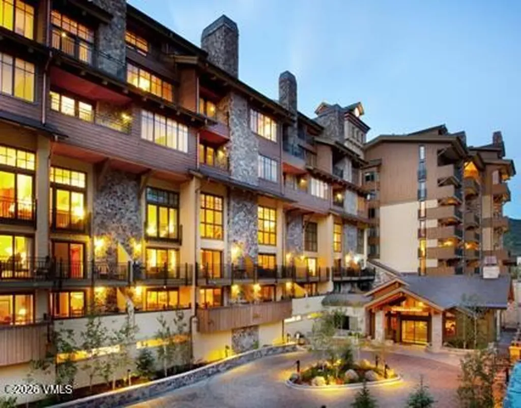 610 W Lionshead Circle Vail CO 81657