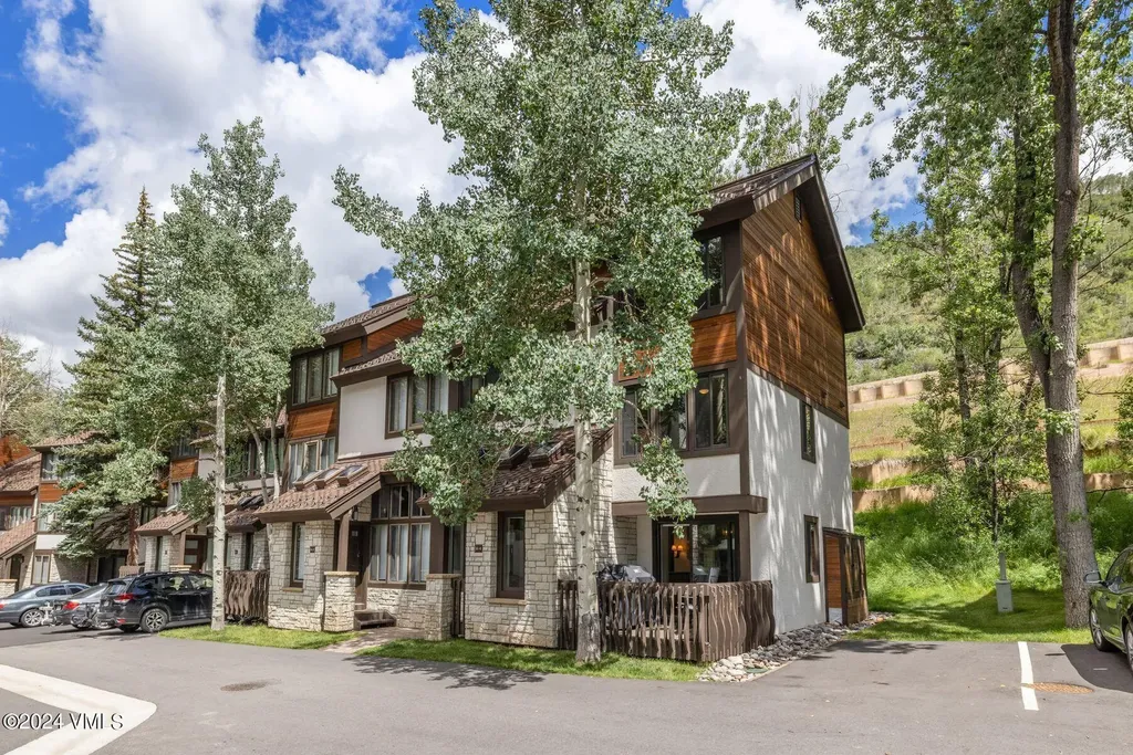 4770 Bighorn Road Vail CO 81657