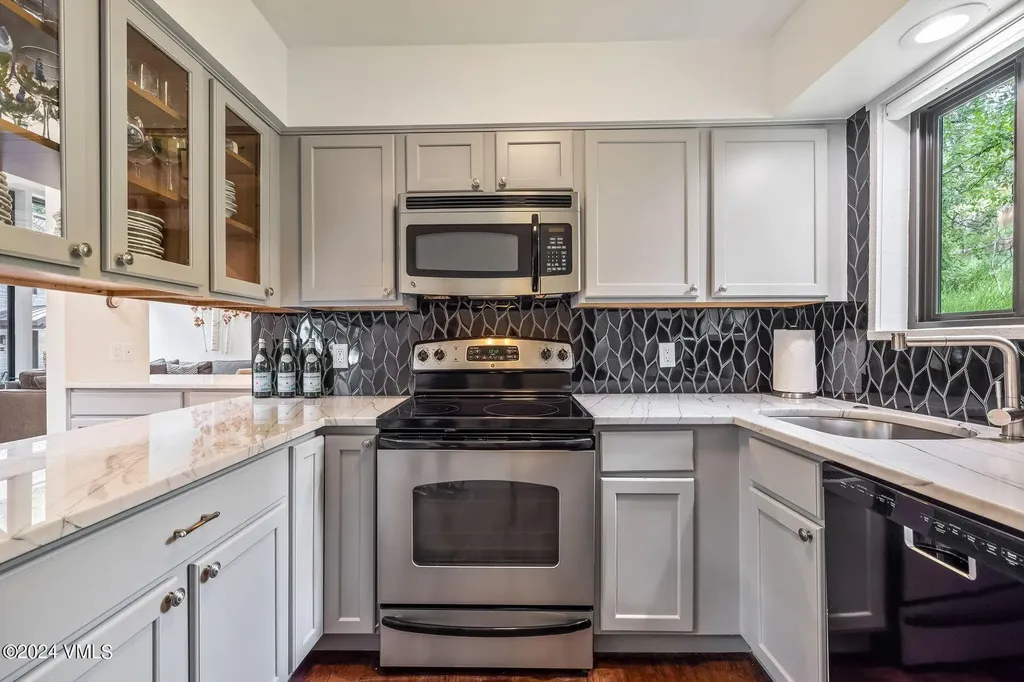 4770 Bighorn Road Vail CO 81657