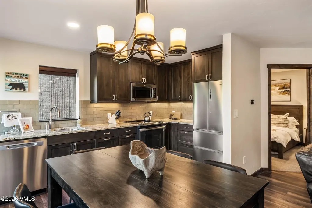 521 E Lionshead Circle Vail CO 81657