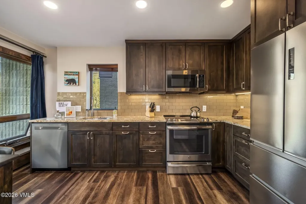 521 E Lionshead Circle Vail CO 81657