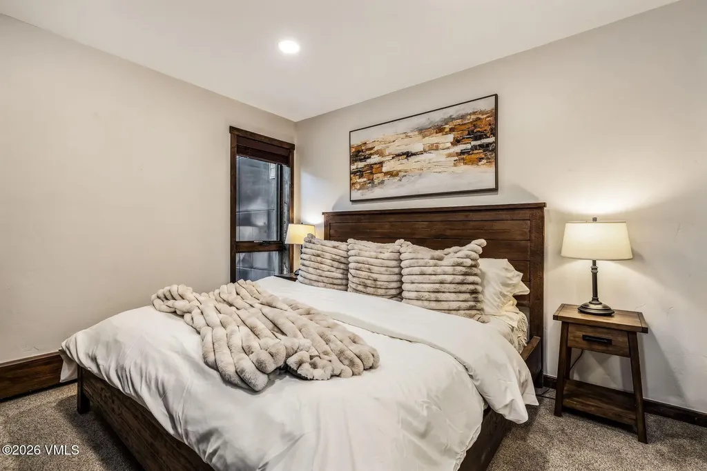 521 E Lionshead Circle Vail CO 81657