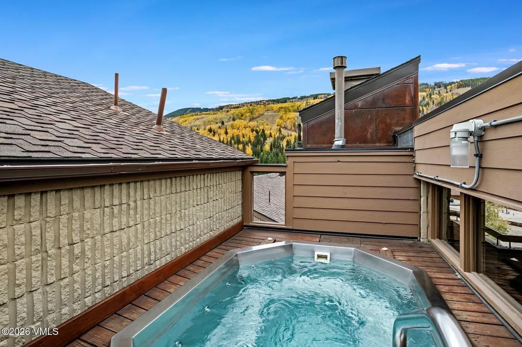 521 E Lionshead Circle Vail CO 81657