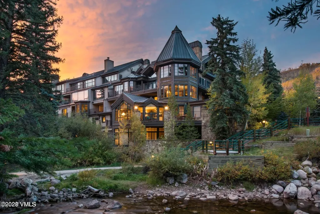 352 E Meadow Drive Vail CO 81657