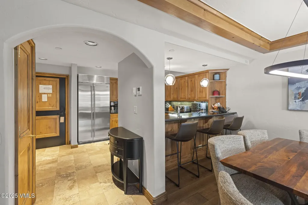 352 E Meadow Drive Vail CO 81657