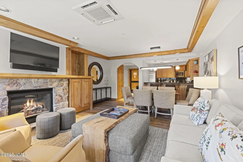 352 E Meadow Drive Vail CO 81657