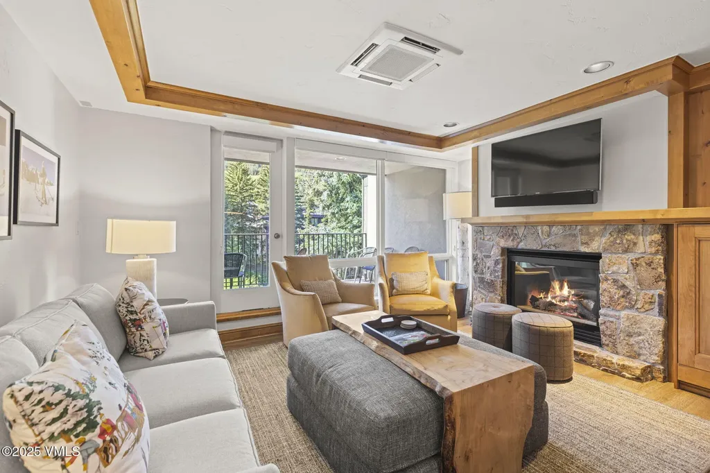 352 E Meadow Drive Vail CO 81657