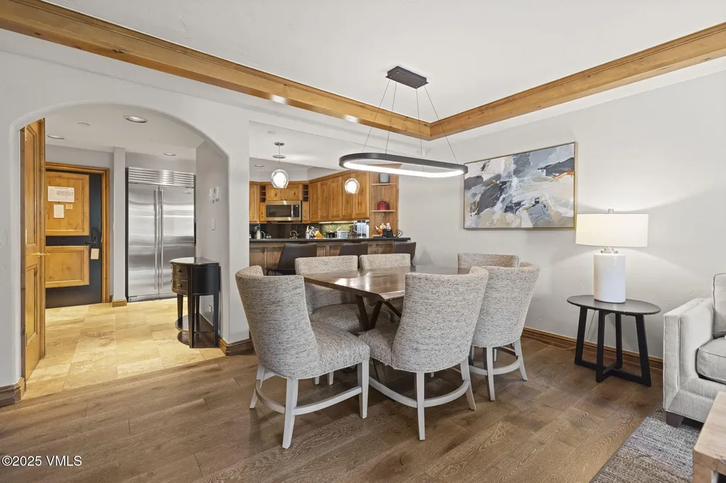 352 E Meadow Drive Vail CO 81657