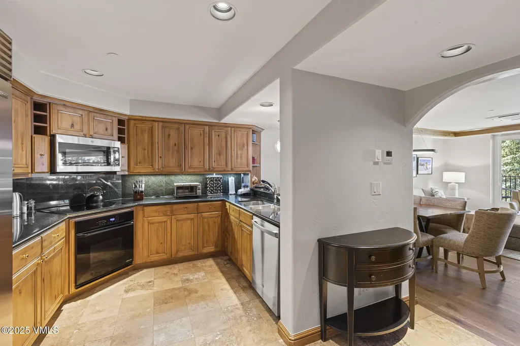352 E Meadow Drive Vail CO 81657