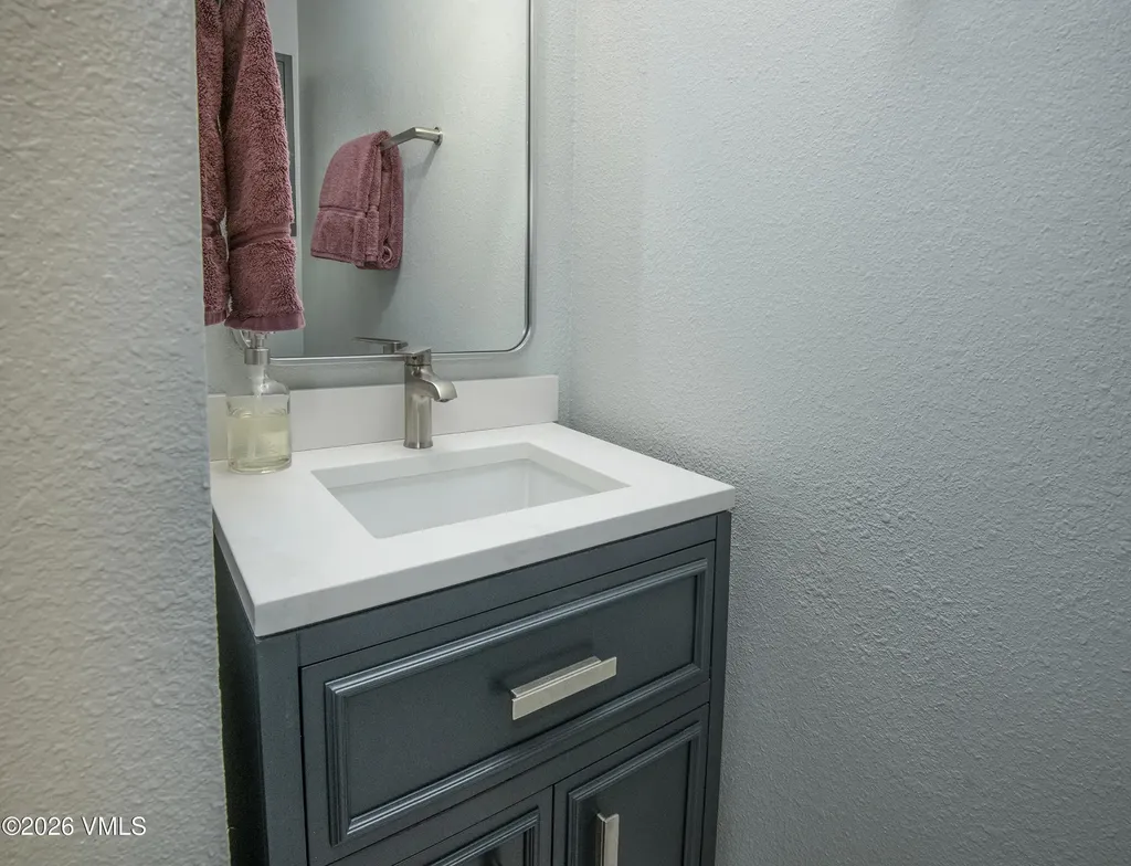 3921 Bighorn Road Vail CO 81657