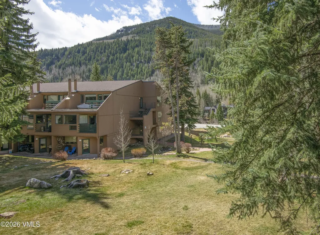 3921 Bighorn Road Vail CO 81657