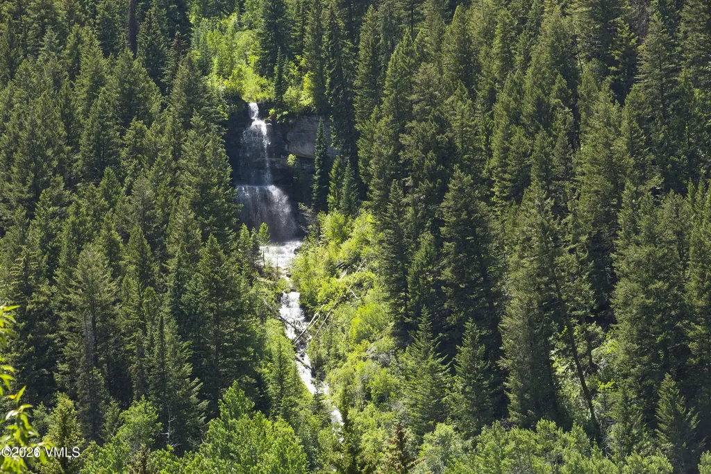 3921 Bighorn Road Vail CO 81657