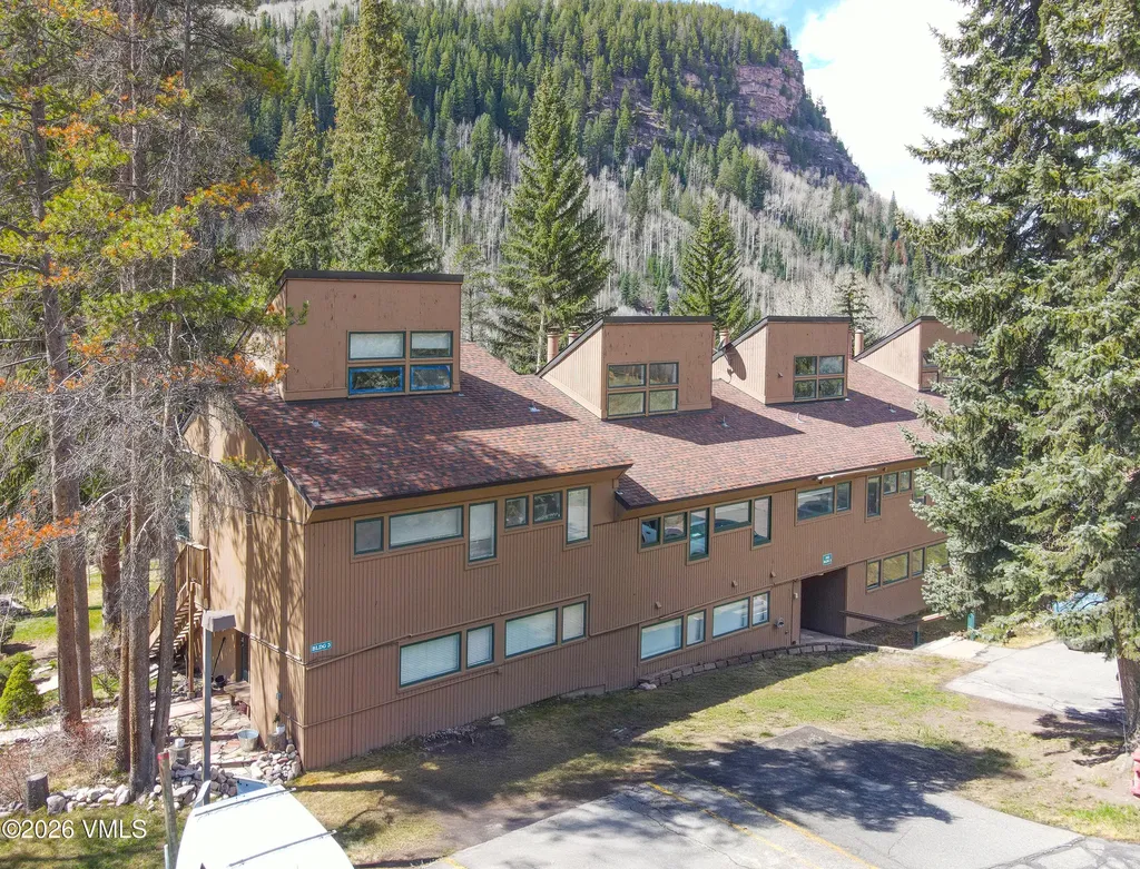 3921 Bighorn Road Vail CO 81657