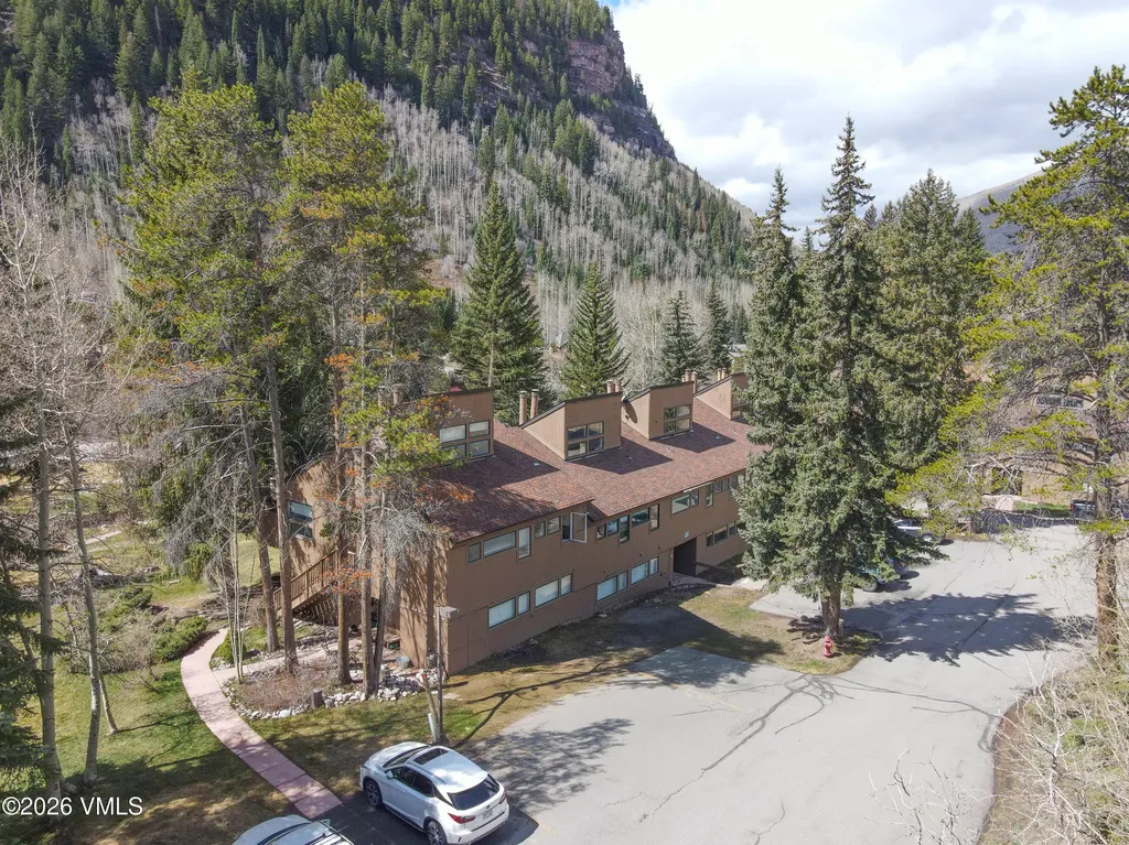 3921 Bighorn Road Vail CO 81657