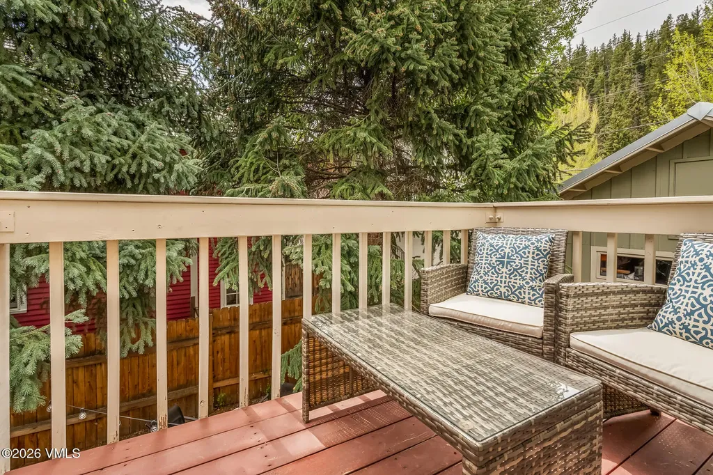541 Main Street Minturn CO 81645