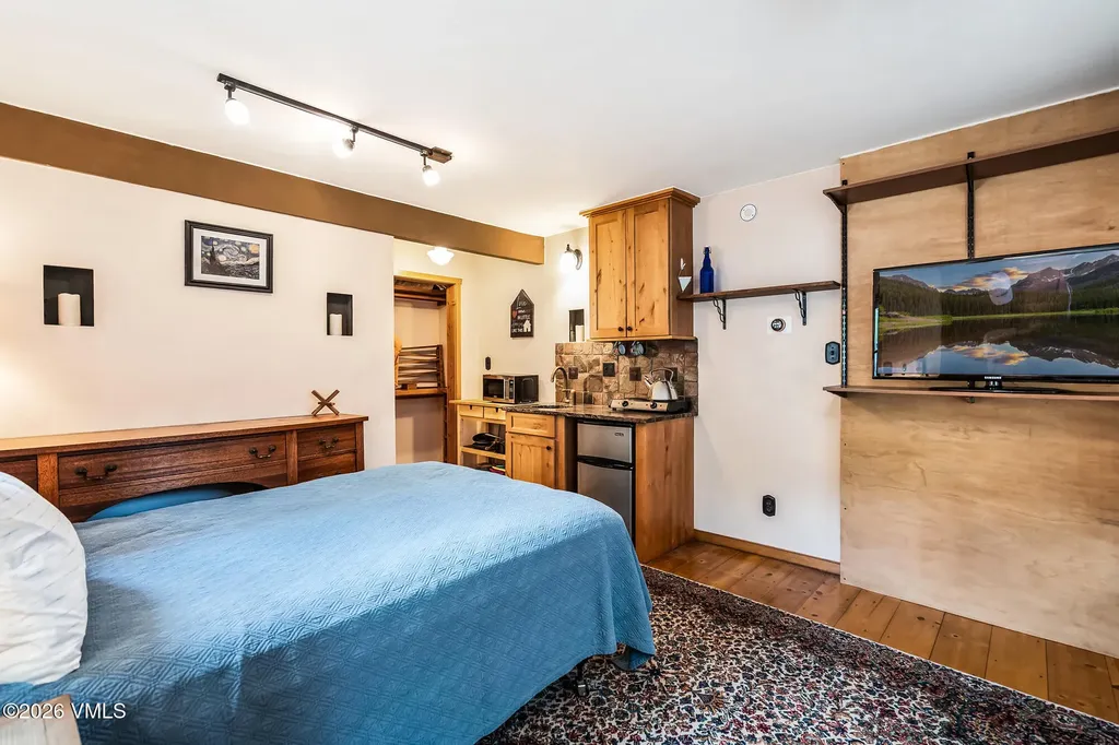 541 Main Street Minturn CO 81645